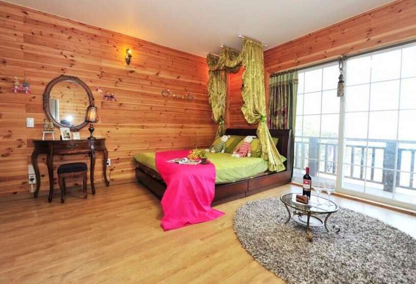 Gyeongju Ocean Tour Pension