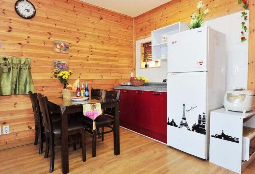 Gyeongju Ocean Tour Pension