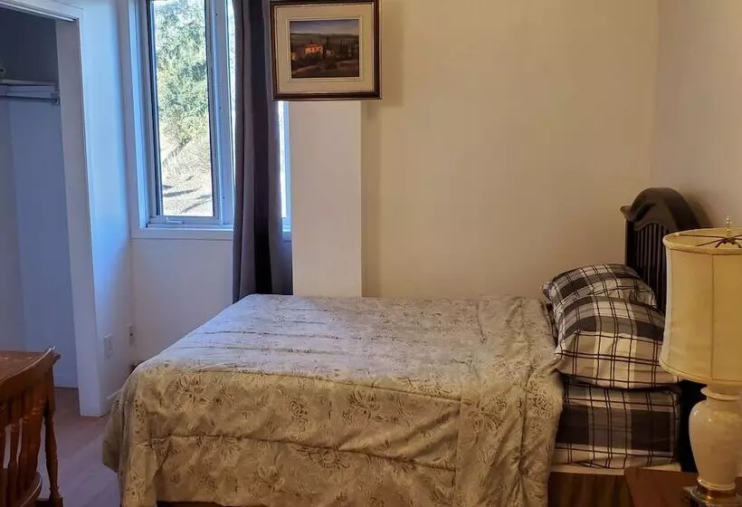 Hostelli Hebergement Jfr