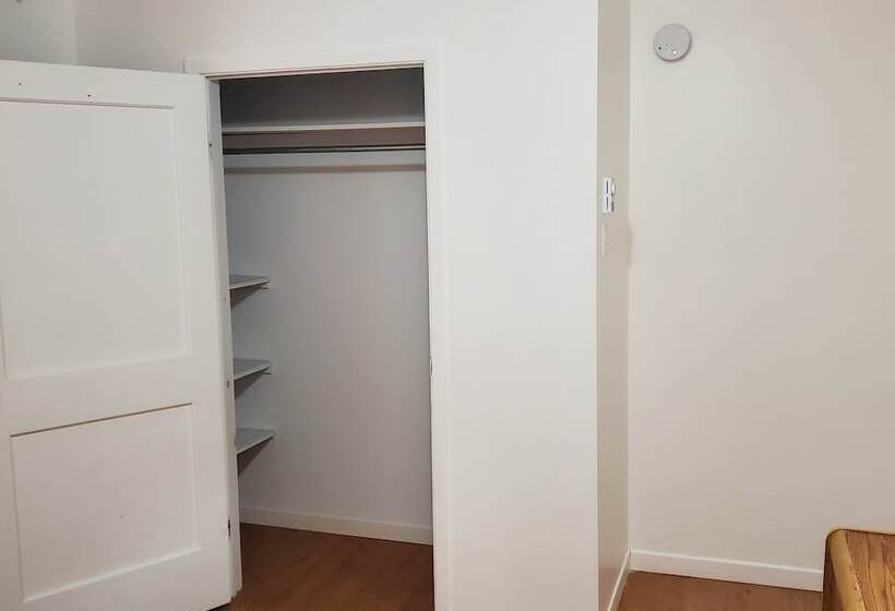 여관 Hebergement Jfr