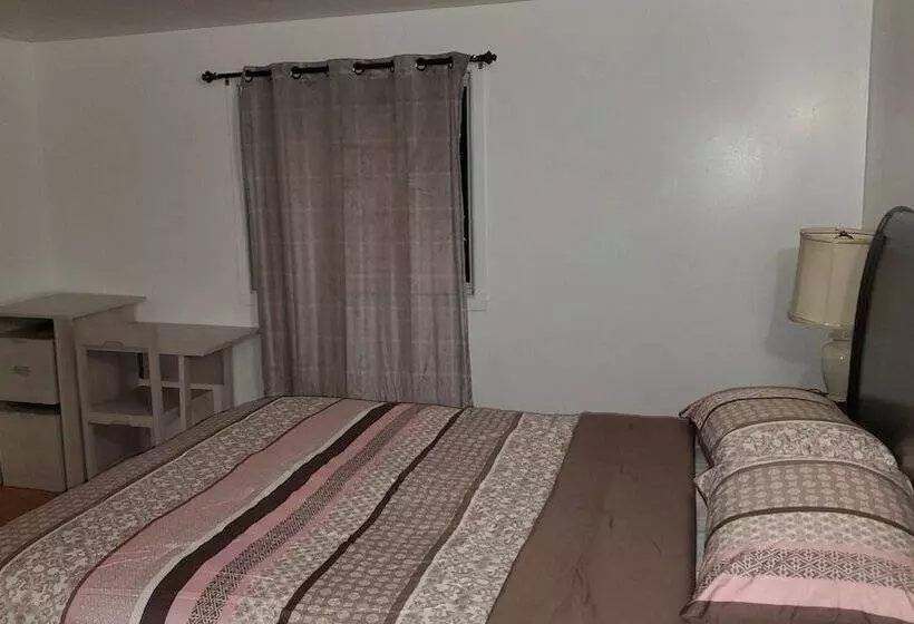 Hostelli Hebergement Jfr