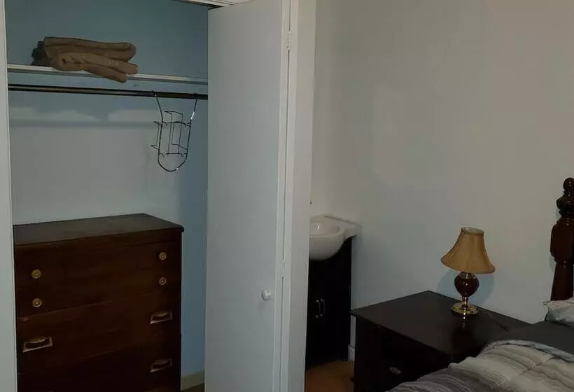 Hostelli Hebergement Jfr