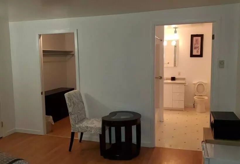 Hostelli Hebergement Jfr