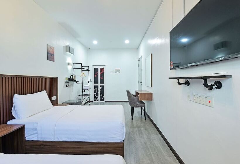 호텔 Capital O 90882 Padi