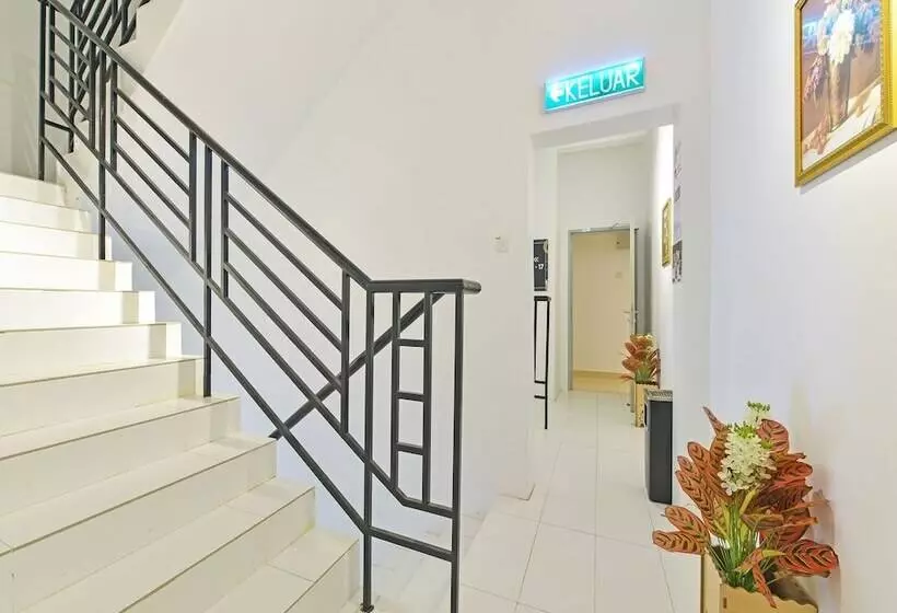 ホテル Capital O 90882 Padi