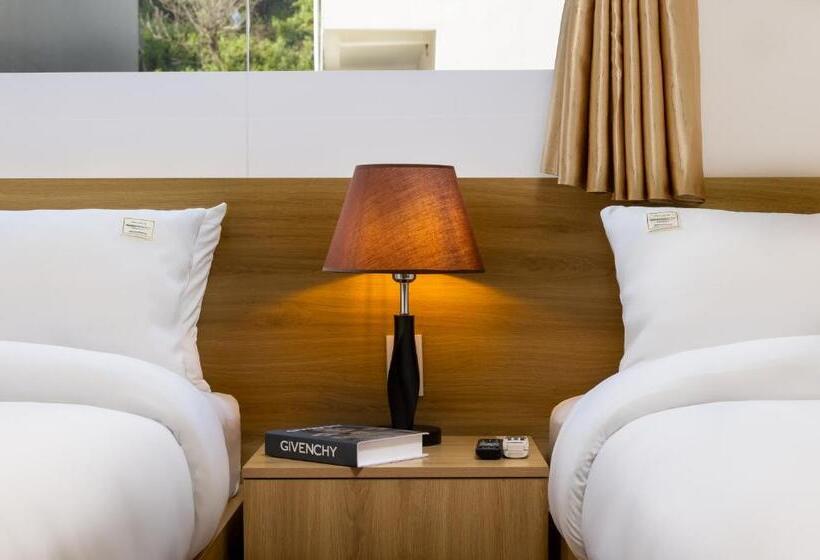 هتل Cat Ba Hongkong