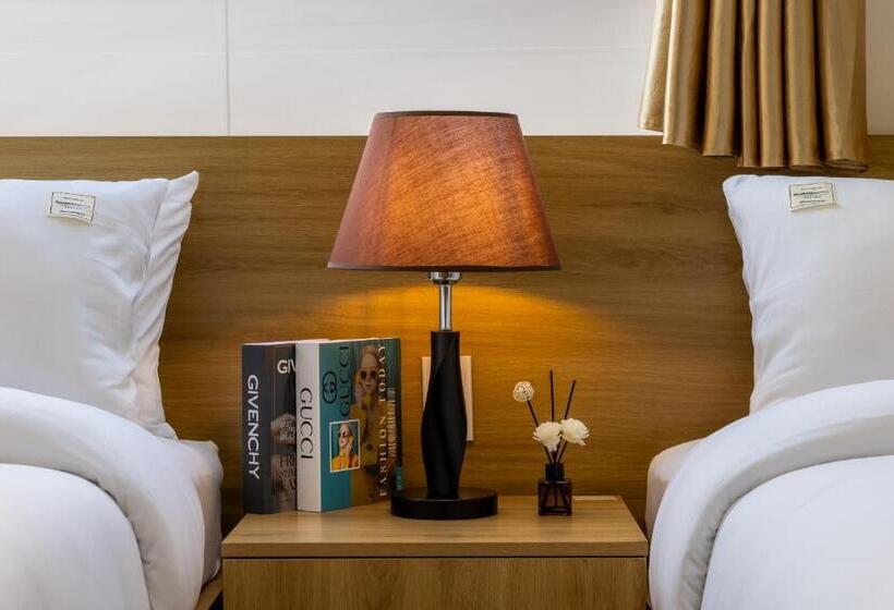 هتل Cat Ba Hongkong