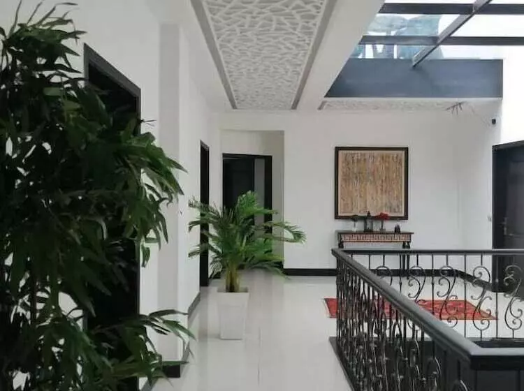 هتل Down Town Residency