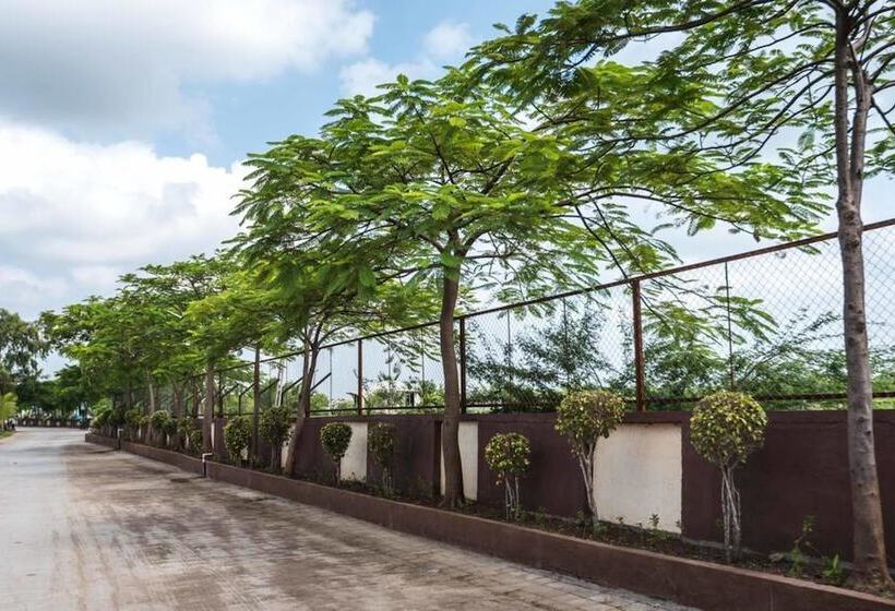 Hotel Green Paradise