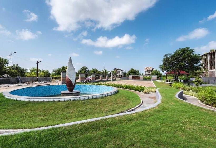 Hotel Green Paradise