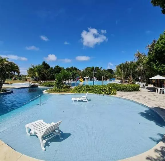 Hotelli Iloa Condomínio Resort Barra De São Miguel, Quarto Em Frente A Piscina