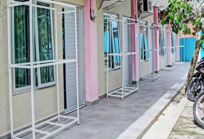 هتل Kost Ancacei By Oyo