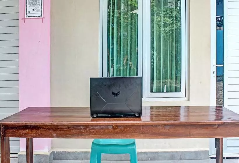هتل Kost Ancacei By Oyo