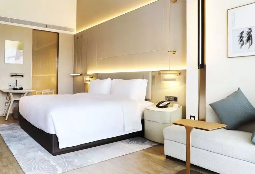 Hotelli Nbicc Wonderland