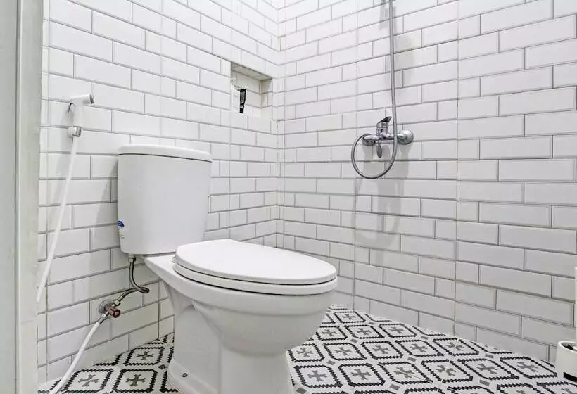 Hotelli Ndalem Pusponyidro By Reddoorz