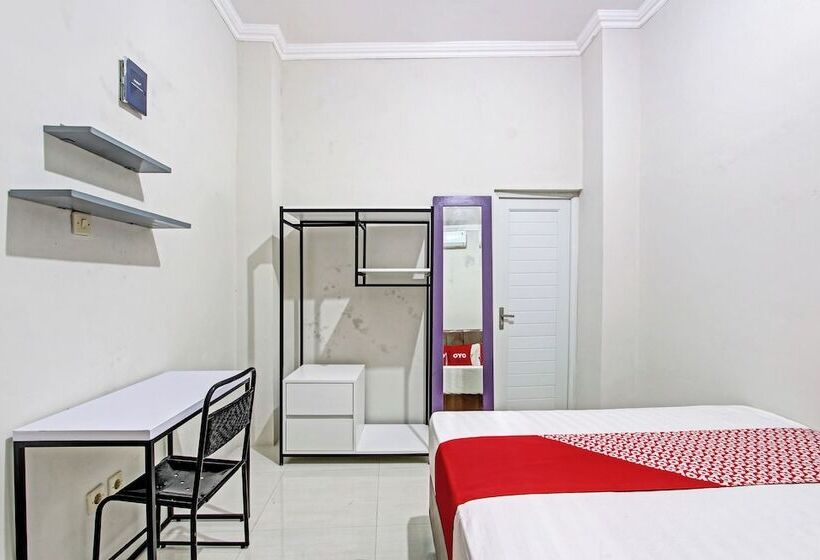 Hotel Ndalem Pusponyidro By Reddoorz