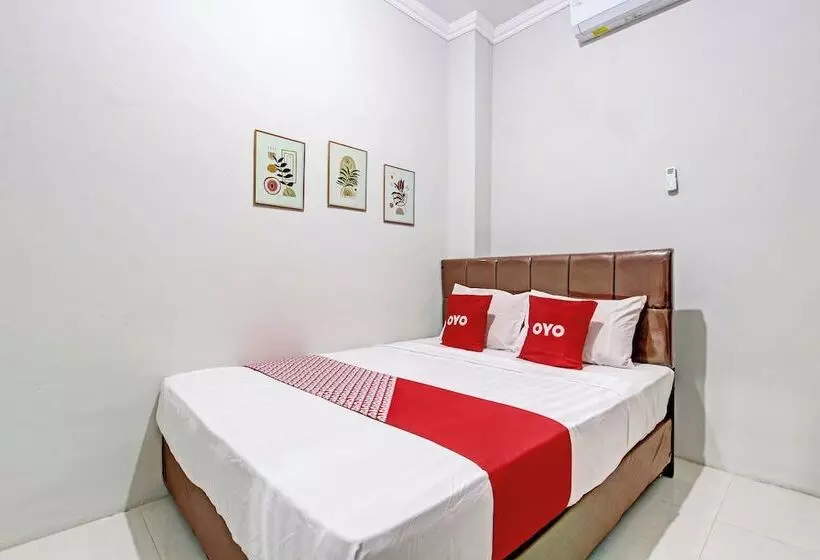 Hotelli Ndalem Pusponyidro By Reddoorz