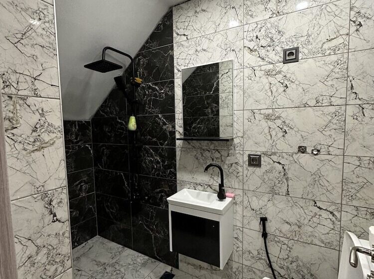 בית מלון כפרי Netya Suite