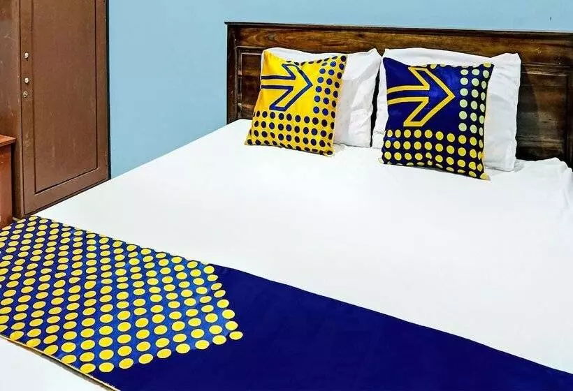 ホテル Sahabat Kost Syariah Pacitan By Oyo