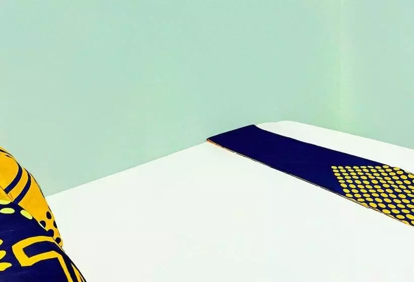 ホテル Sahabat Kost Syariah Pacitan By Oyo