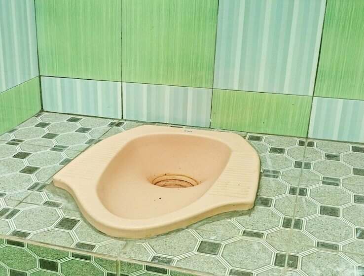 Hotel Sahabat Kost Syariah Pacitan By Oyo