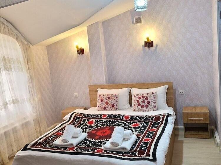 בית מלון כפרי Samarkand City Center