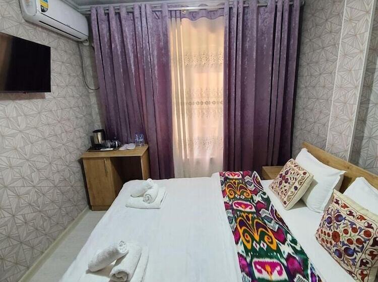 בית מלון כפרי Samarkand City Center