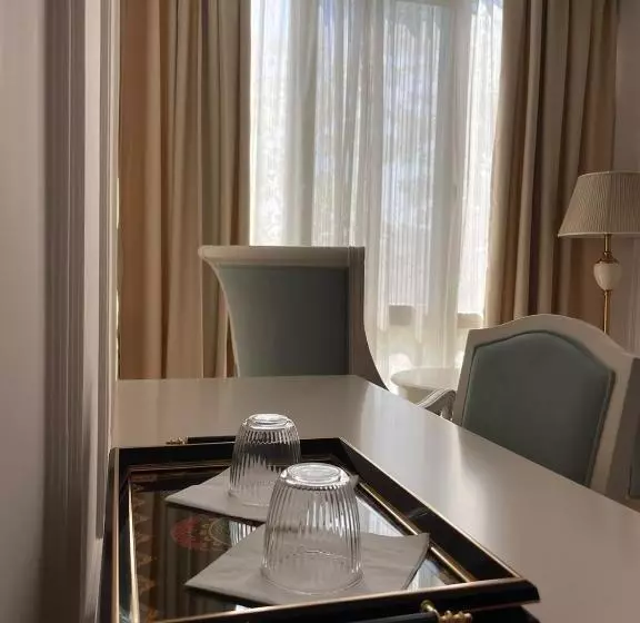 Sol Invictus Boutique Hotel Durres Albania