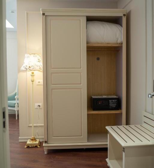 Sol Invictus Boutique Hotel Durres Albania