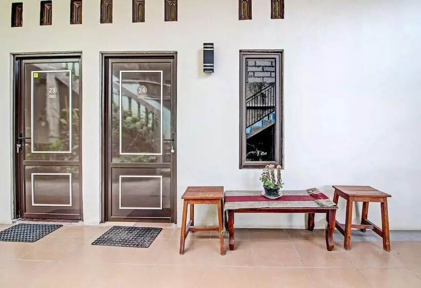 Hotelli Spot On 92732 Bagus Jaya