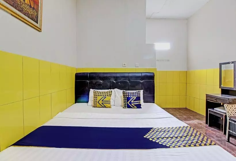 Hotelli Spot On 92732 Bagus Jaya