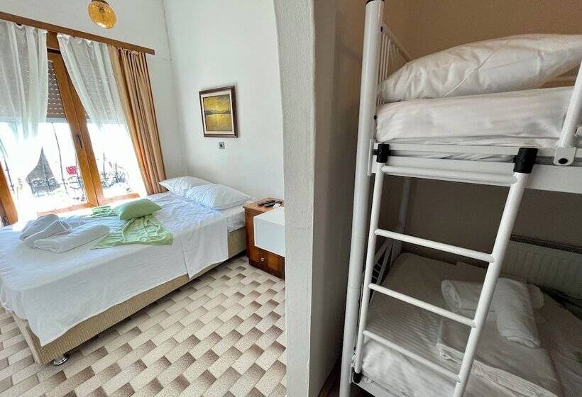 فندق Villa Ece Pension