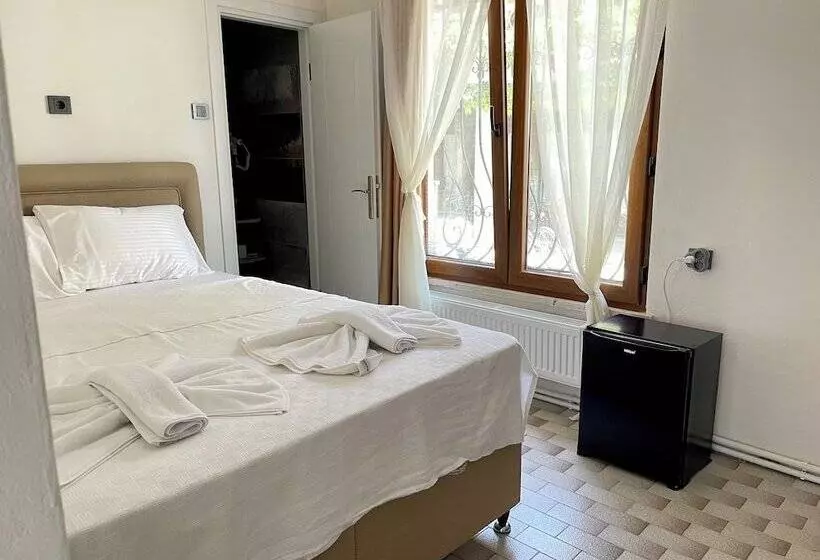 ホテル Villa Ece Pension