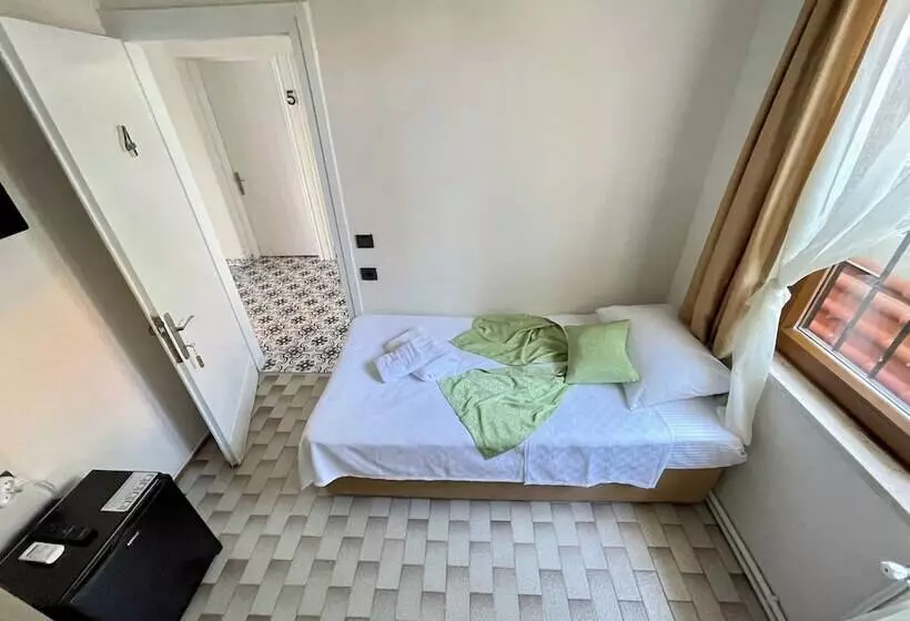 ホテル Villa Ece Pension