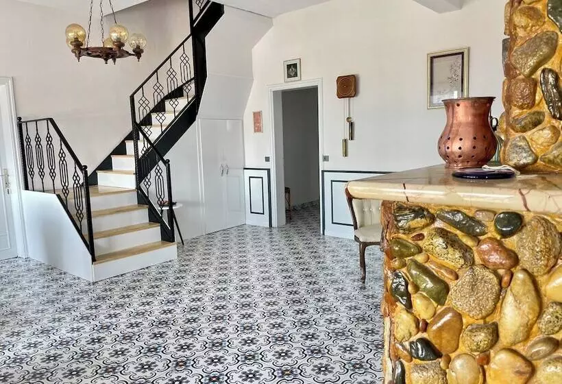 ホテル Villa Ece Pension