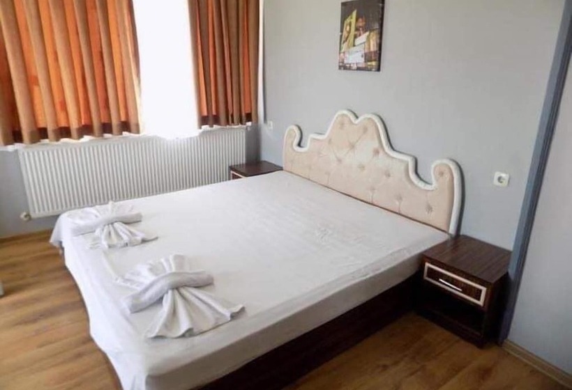 Пансион Guest House & Rooms Chris Toros