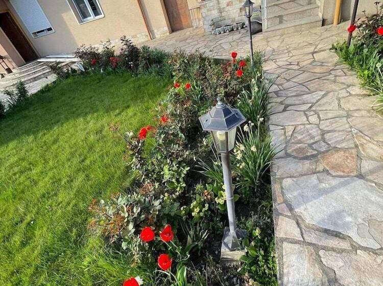 Пансион Guest House & Rooms Chris Toros