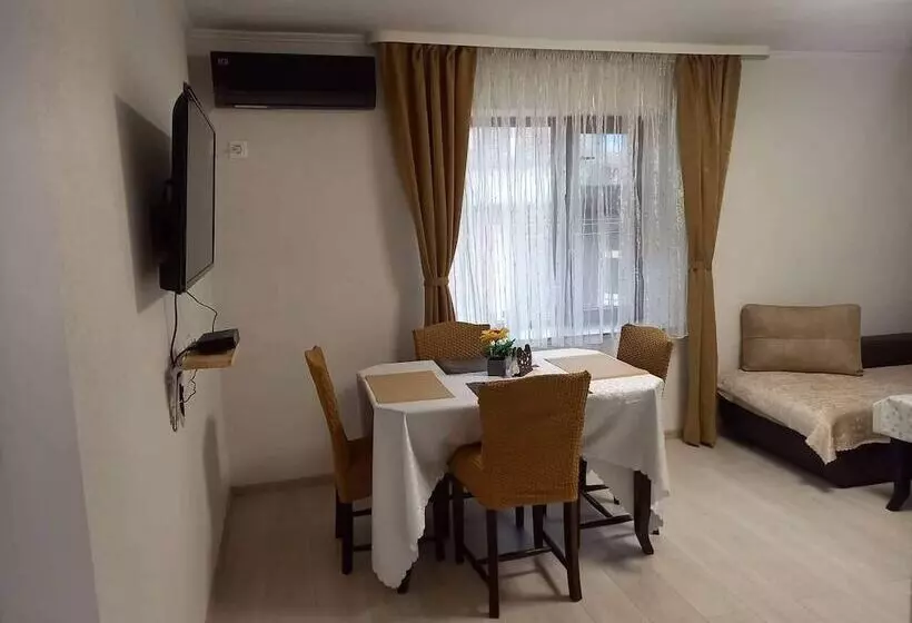 Majatalo Guest House & Rooms Chris Toros