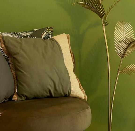 پانسیون Maison Taina