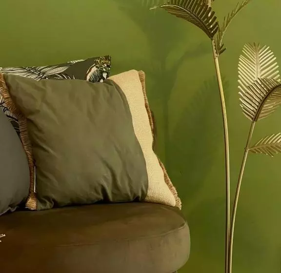 پانسیون Maison Taina