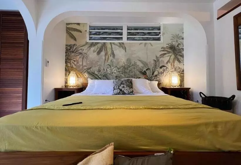 پانسیون Maison Taina