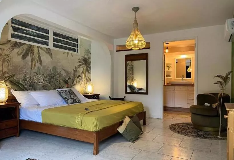 پانسیون Maison Taina