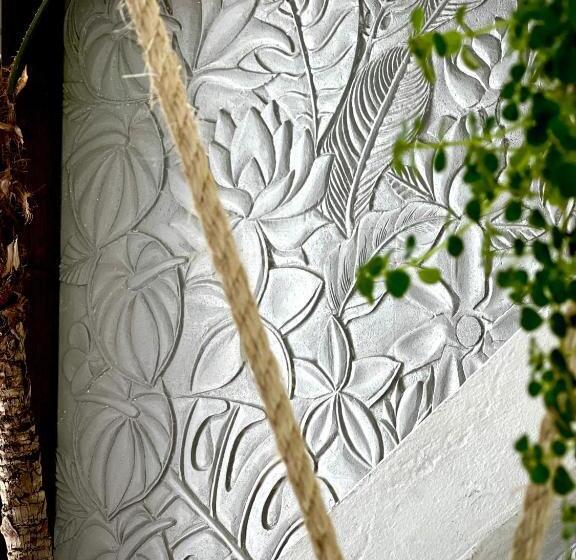 پانسیون Maison Taina