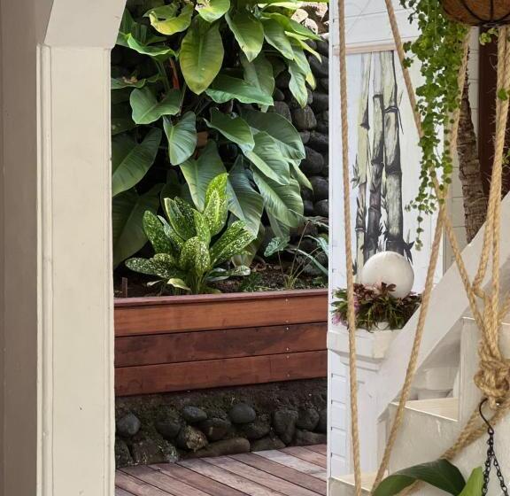 پانسیون Maison Taina