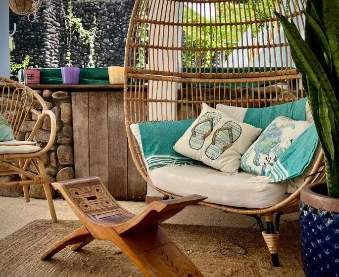 پانسیون Maison Taina