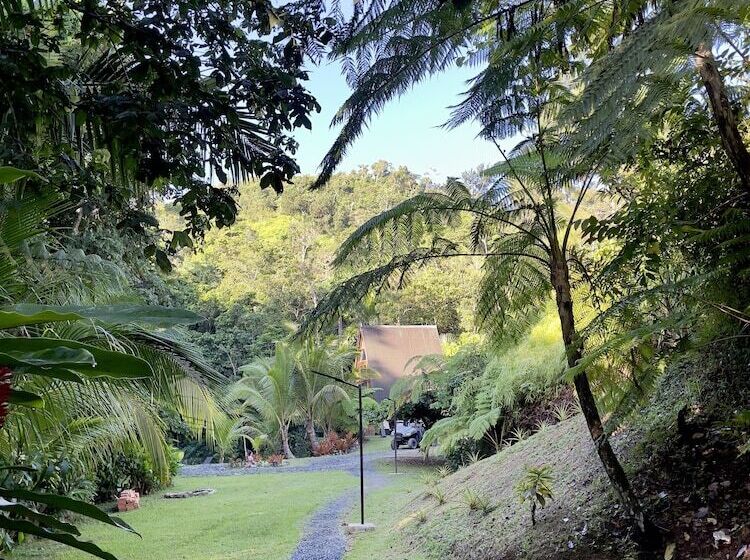 استراحتگاه Mont Carpe Diem