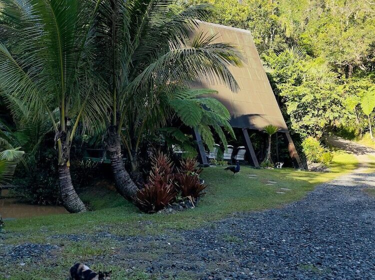 استراحتگاه Mont Carpe Diem