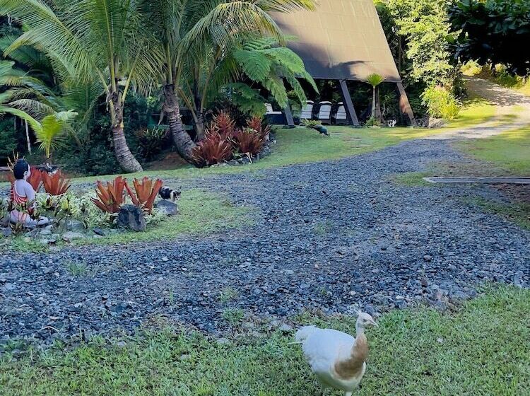 استراحتگاه Mont Carpe Diem