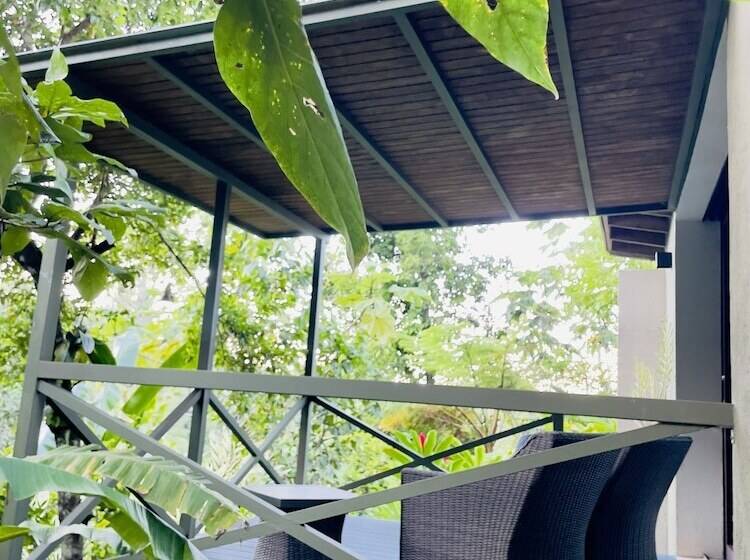 استراحتگاه Mont Carpe Diem