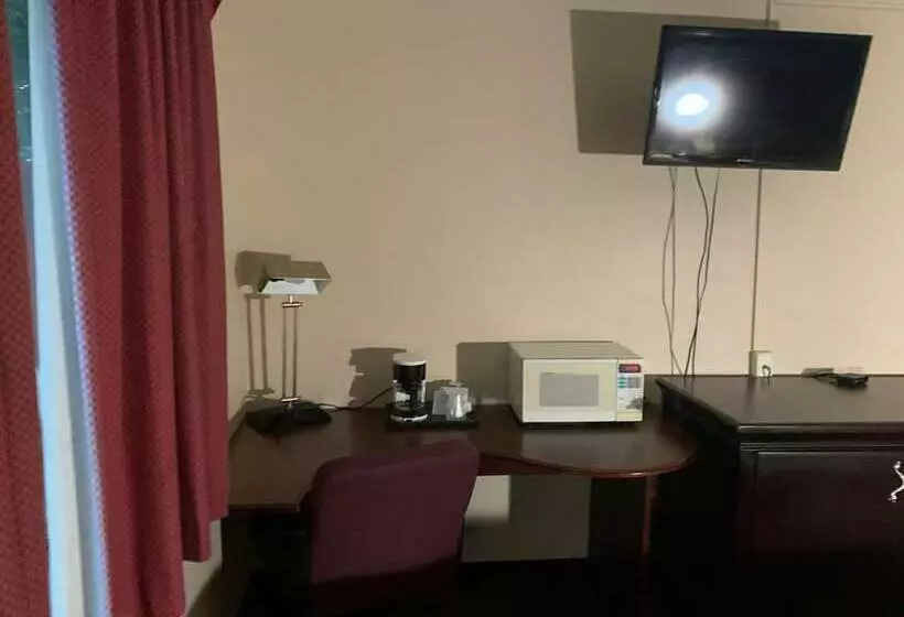 Hotelli 7 Star Inn